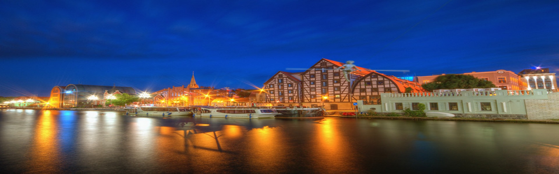 Bydgoszcz night view city