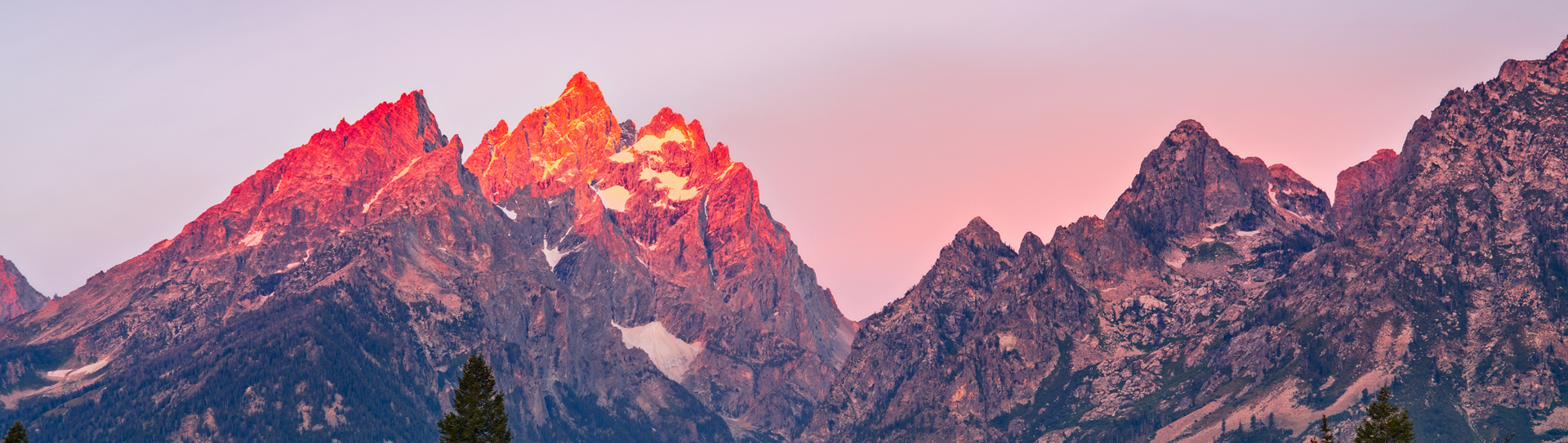 Mountain peaks at Grand Teton at sunrise, Wyoming, USA